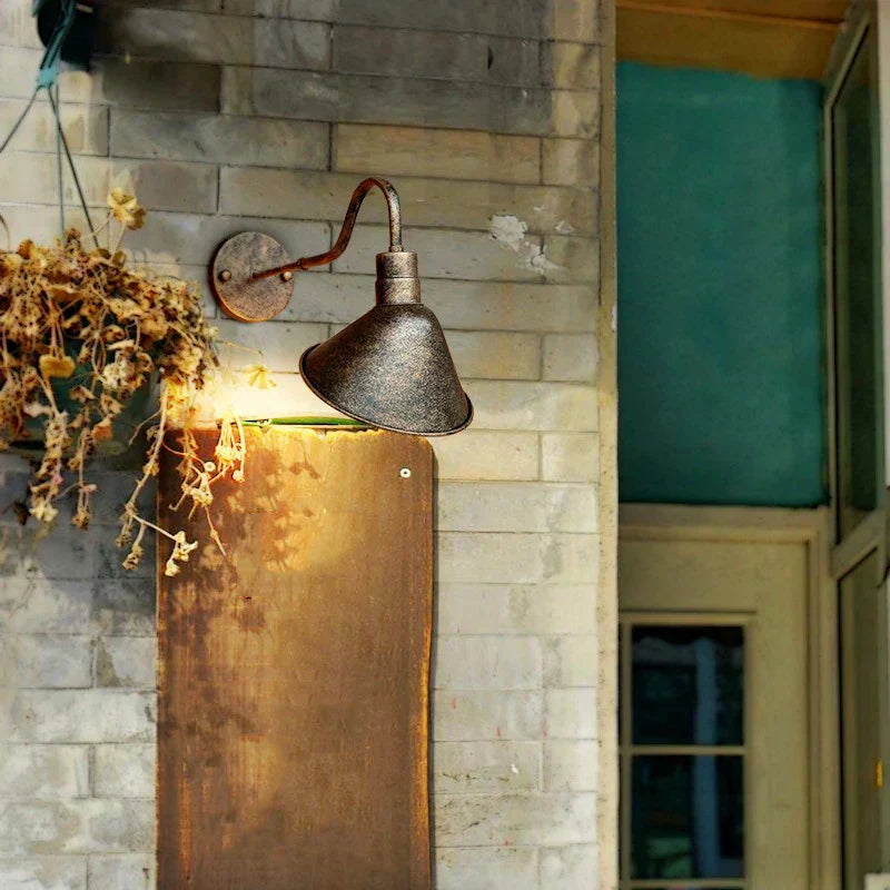 Heritage Outdoor Wall Lantern Premium Garden Light Fixture