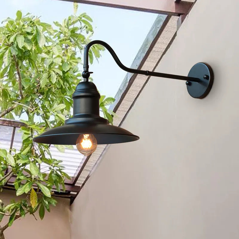 Heritage Outdoor Wall Lantern Premium Garden Light Fixture